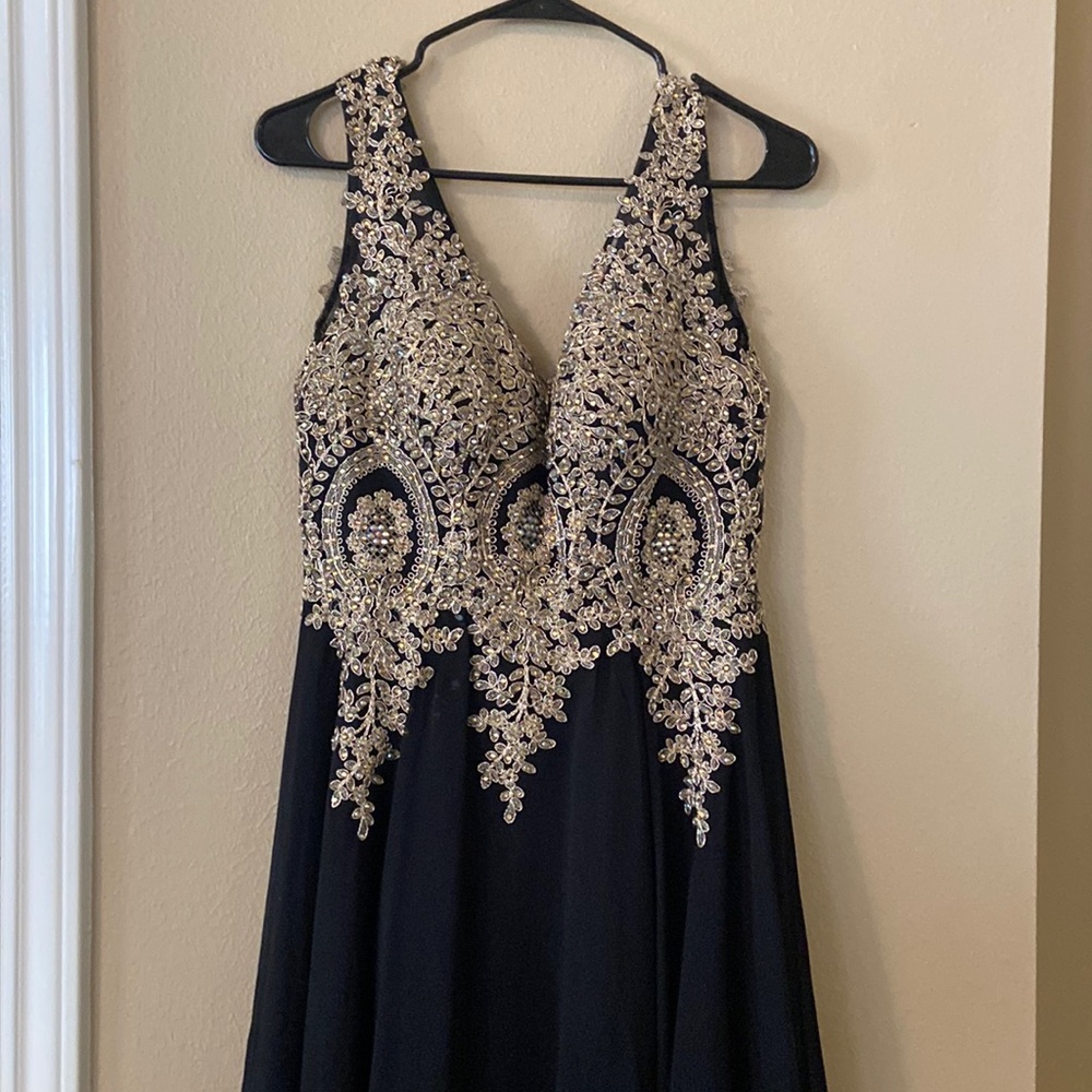 Elegant chiffon dress